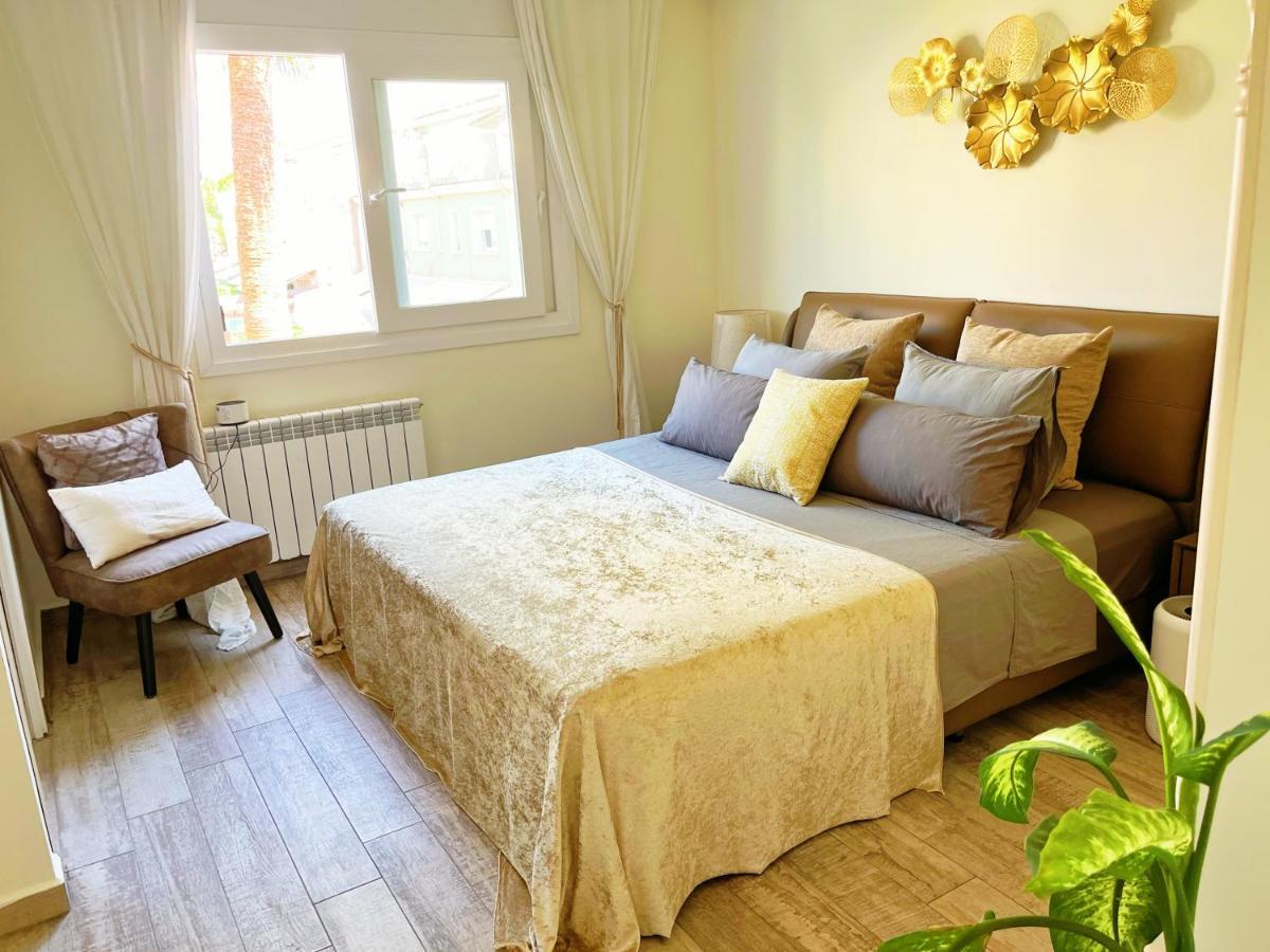 Cheerful Townhouse Center Sitges 5 Bedrooms Pool And Terrace Buitenkant foto